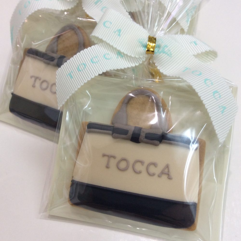 「TOCCA」バック型のアイシングクッキー